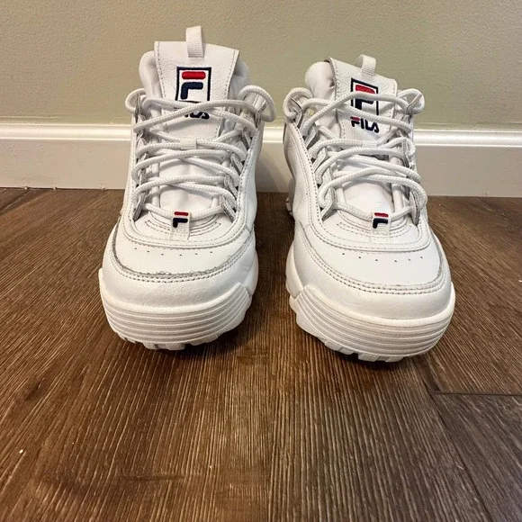 Fila Disruptor White Leather Chunky Sneakers Size 10 Athletic Walking - Picture 1 of 9